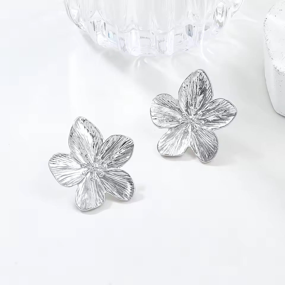 2PC Trendy Flower Earrings